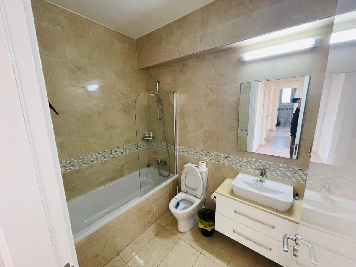 City Center Cozy Apt 파포스 외부 사진