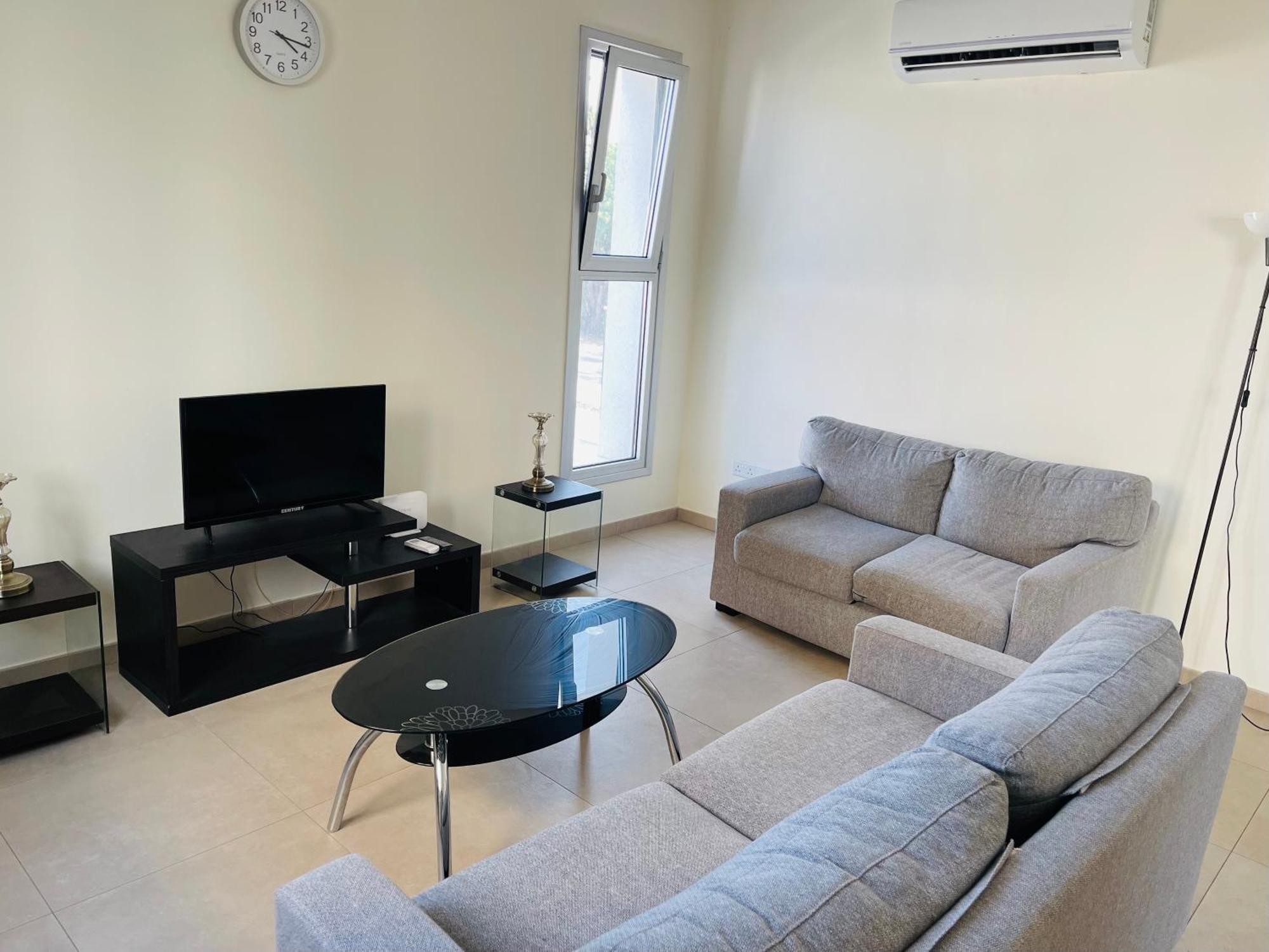 City Center Cozy Apt 파포스 외부 사진